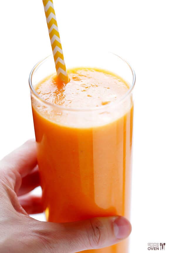 Carrot Pineapple Smoothie | gimmesomeoven.com Carrot Pineapple Smoothie | gimmesomeoven.com