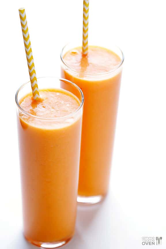 Carrot Pineapple Smoothie | gimmesomeoven.com Carrot Pineapple Smoothie | gimmesomeoven.com