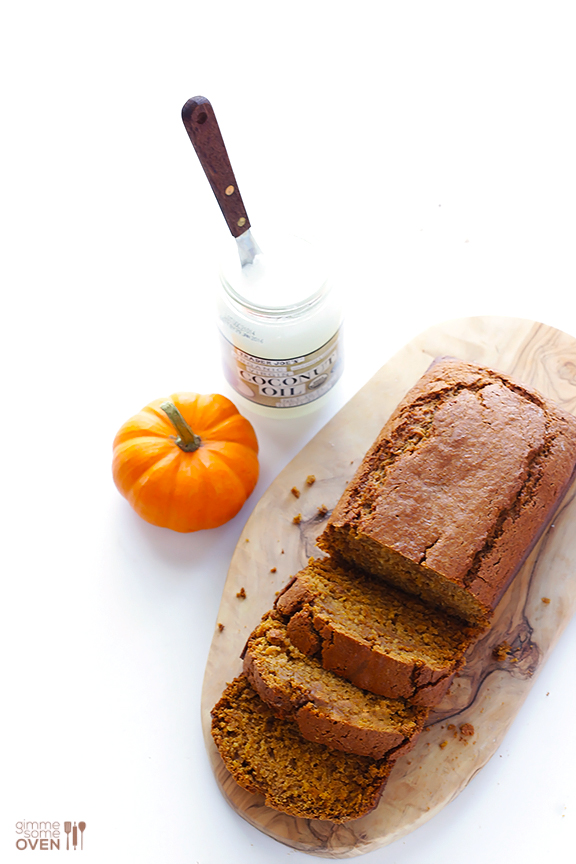 Coconut Oil Pumpkin Bread | gimmesomeoven.com #fall #recipe Coconut Oil Pumpkin Bread | gimmesomeoven.com #fall #recipe