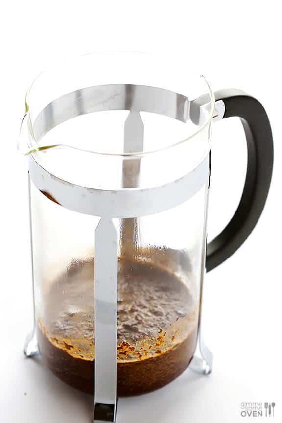 French Press Coffee -- learn how to make perfect French press coffee with this step-by-step tutorial | gimmesomeoven.com #howto French Press Coffee -- learn how to make perfect French press coffee with this step-by-step tutorial | gimmesomeoven.com #howto