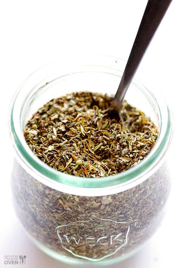 Homemade Italian Seasoning | gimmesomeoven.com Homemade Italian Seasoning | gimmesomeoven.com