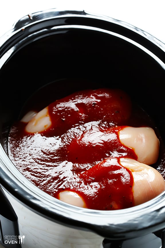 2-Ingredient Slow Cooker BBQ Shredded Chicken | gimmesomeoven.com #crockpot #slowcooker 2-Ingredient Slow Cooker BBQ Shredded Chicken | gimmesomeoven.com #crockpot #slowcooker