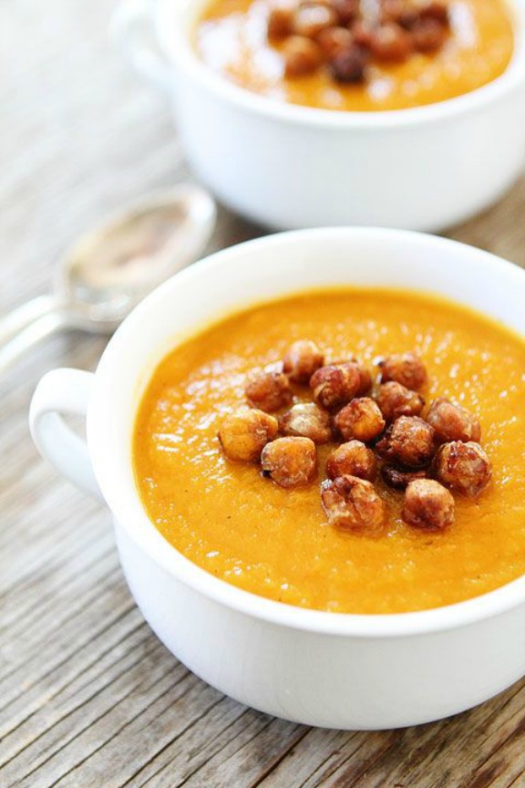 Slow Cooker Butternut Squash Soup with Maple Roasted Chickpeas | twopeasandtheirpod.com Slow Cooker Butternut Squash Soup with Maple Roasted Chickpeas | twopeasandtheirpod.com
