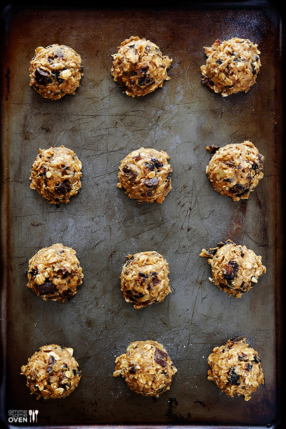 Breakfast Cookies | gimmesomeoven.com #seriouslydelish Breakfast Cookies | gimmesomeoven.com #seriouslydelish
