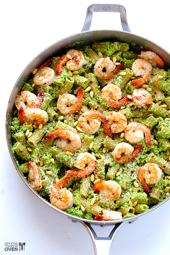 Shrimp Pasta with Broccoli Pesto | gimmesomeoven.com #seafood Shrimp Pasta with Broccoli Pesto | gimmesomeoven.com #seafood