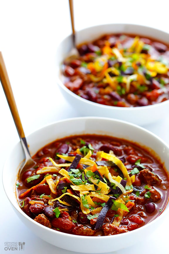 Classic Slow Cooker Chili -- super easy to make, and SO GOOD! | gimmesomeoven.com #soup #fall #gameday Classic Slow Cooker Chili -- super easy to make, and SO GOOD! | gimmesomeoven.com #soup #fall #gameday