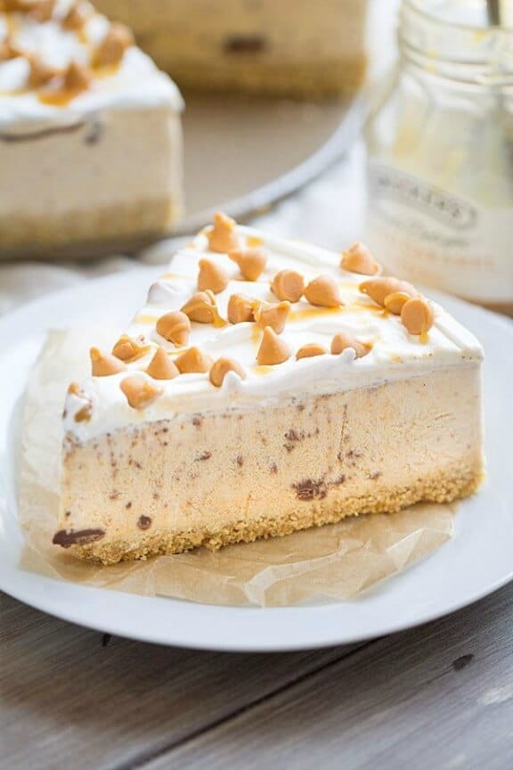 Pumpkin Spice Nutella Swirl Ice Cream Pie | thisgalcooks.com