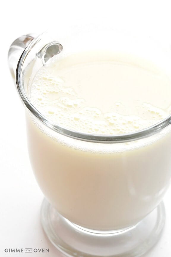 White Hot Chocolate | gimmesomeoven.com