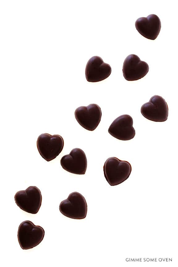 Easy Peanut Butter Chocolates -- made with 5 simple ingredients, and naturally sweetened with honey | gimmesomeoven.com