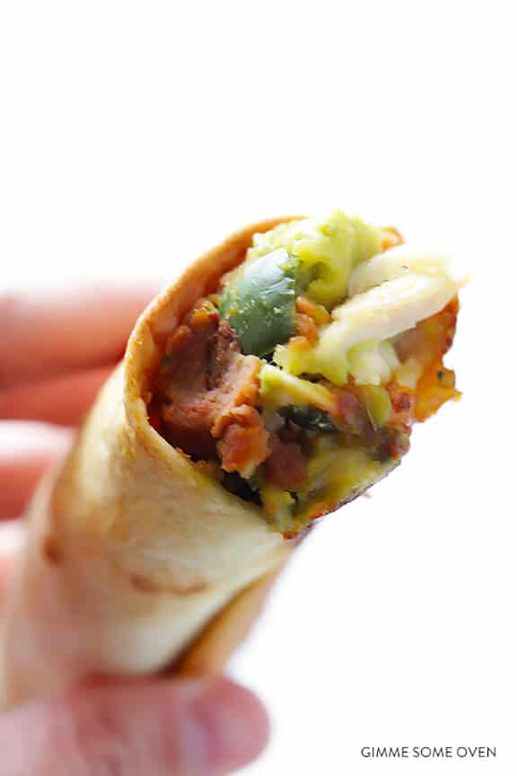 5-Ingredient Chicken Guacamole Taquitos Recipe | gimmesomeoven.com