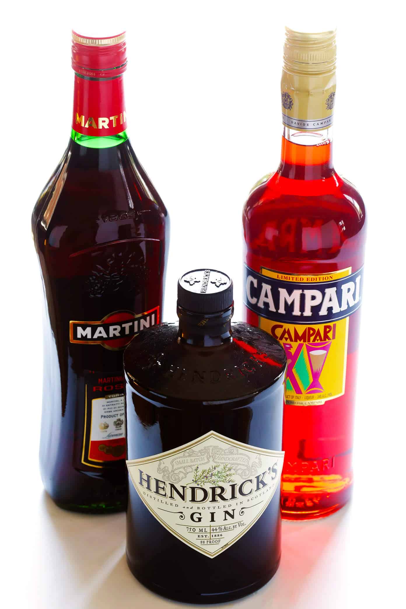 This classic negroni cocktail recipe is easy to make with three simple ingredients -- Campari, gin and sweet vermouth. It's the perfect cocktail for summer, Valentine's, 4th of July, or Christmas, and it's refreshingly not too sweet. | Gimme Some Oven #negroni #cocktail #gin #campari #vermouth #summer Negroni Ingredients -- Campari, gin and sweet vermouth