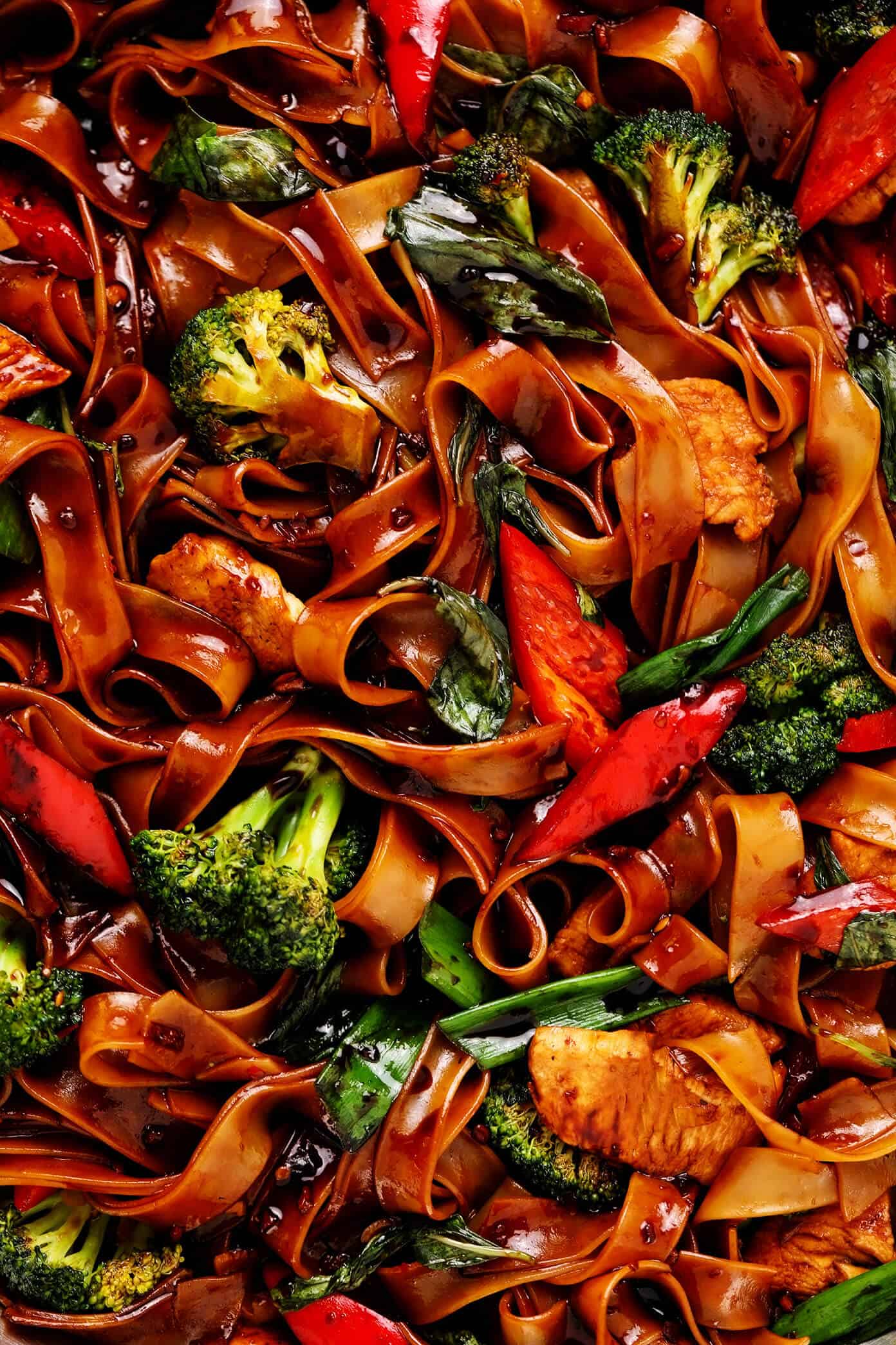 Drunken Noodles (Pad Kee Mao) Closeup with Broccoli and Red Bell Pepper