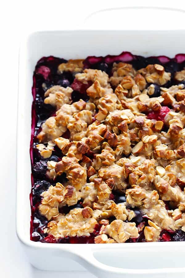 Mixed Berry Almond Crisp -- easy to make with any fresh berries you have on hand, and SO delicious and perfect for summer! (Gluten-free + Vegetarian + Vegan) | gimmesomeoven.com