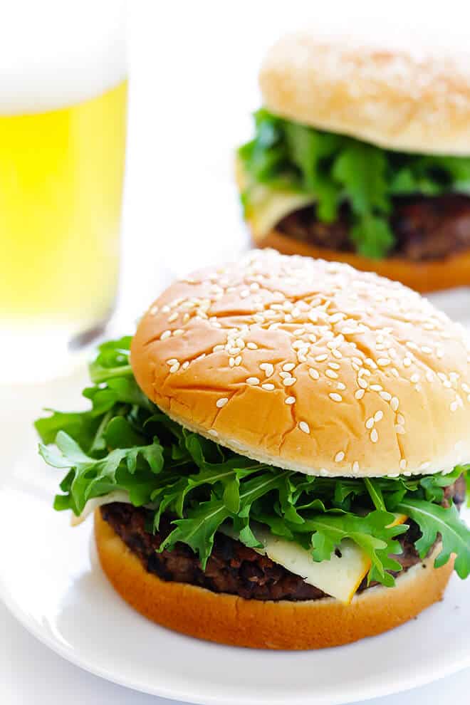 This 20-Minute Black Bean Burgers recipe is my favorite! It's quick and easy to make, crispy and juicy (not dried out!), and full of great garlic mushroom flavor. | gimmesomeoven.com