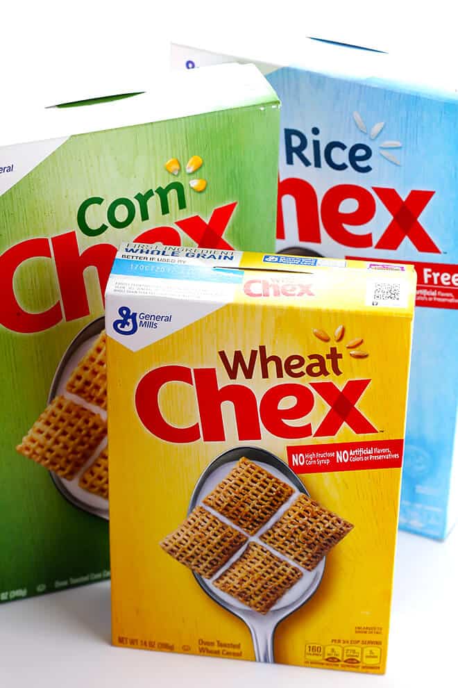 This Extra-Bold Chex Mix recipe is a great snack or party appetizer, and irresistibly delicious! | gimmesomeoven.com #chexmix #snack #appetizer #cereal Corn Chex, Rice Chex, Wheat Chex