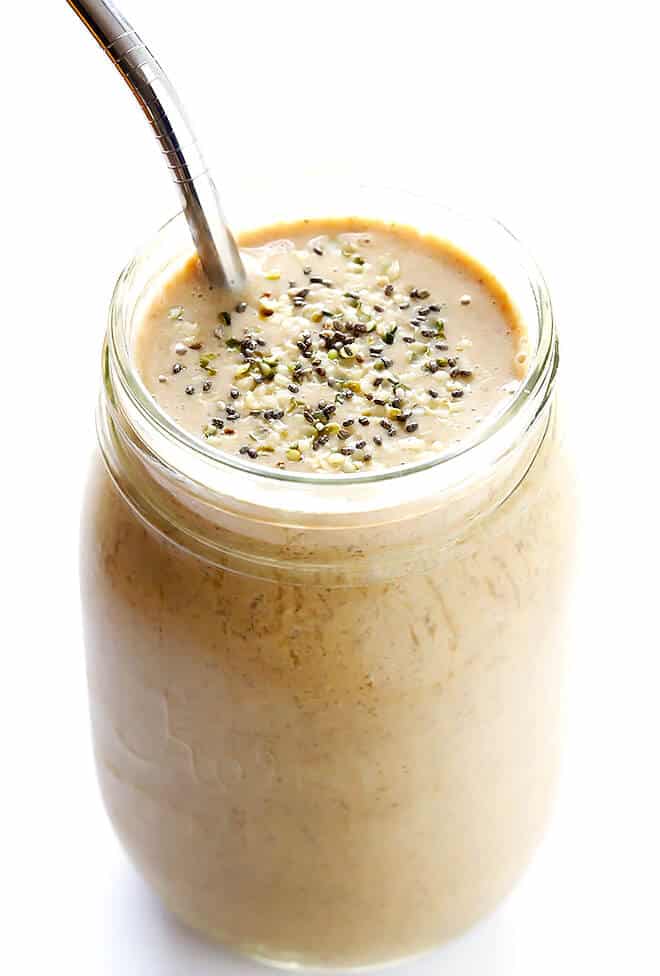 This Coffee Protein Smoothie recipe is SO yummy, and full of feel-good ingredients that'll add some good energy to your day. | gimmesomeoven.com