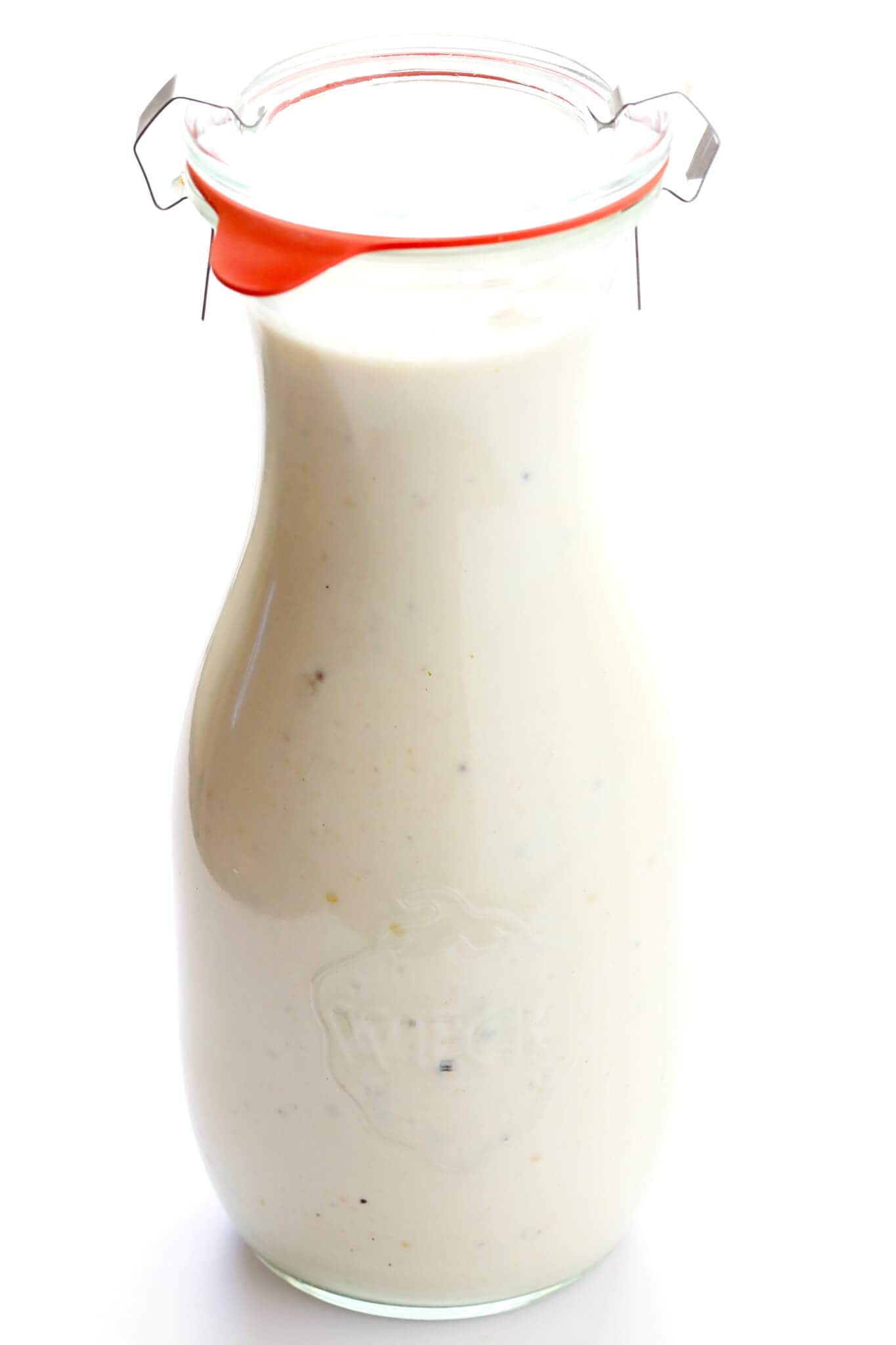 LOVE this Greek Yogurt Caesar Dressing! It's quick and easy to make, lightened up a bit with Greek yogurt, and so delicious! | gimmesomeoven.com