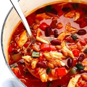 20-Minute Chipotle Chicken Chili