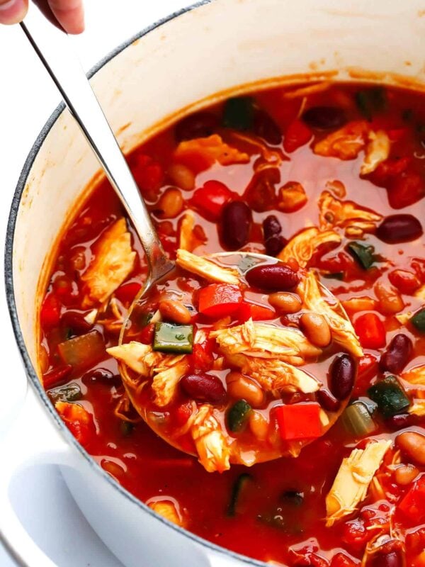 20-Minute Chipotle Chicken Chili