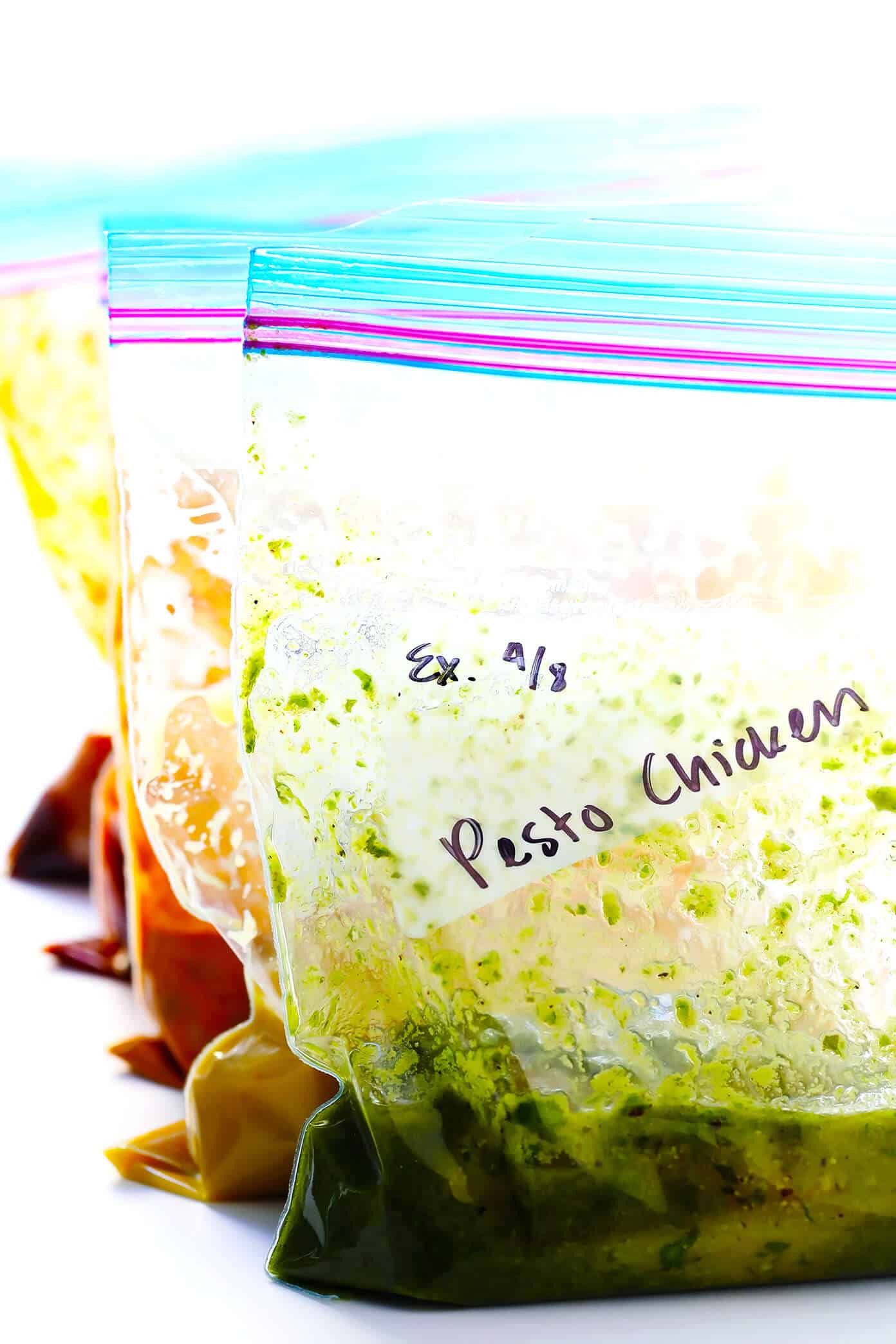 These 5 Easy Chicken Marinade Recipes -- Teriyaki, Enchilada, Tandoori, Honey Mustard and Pesto -- are freezer-friendly, perfect for #mealprep, naturally #glutenfree, and SO delicious. Use them for grilling, baking, stir-frying, or however you prefer! | gimmesomeoven.com #chicken #healthy #mealprep #dinner #recipe #marinade 5 Easy Chicken Marinades for Meal Prep