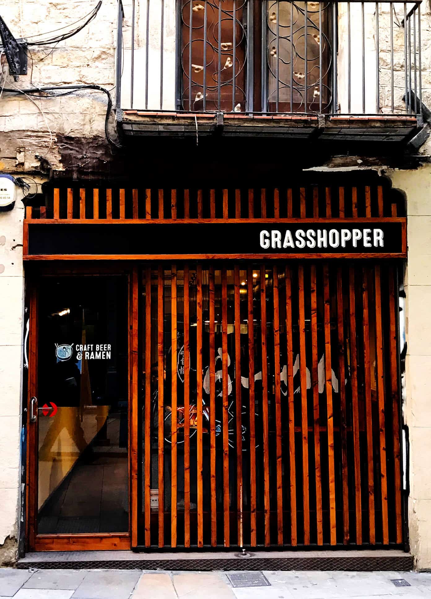 Grasshopper ramen bar | Gimme Some Barcelona Travel Guide Grasshopper ramen bar | Gimme Some Barcelona Travel Guide