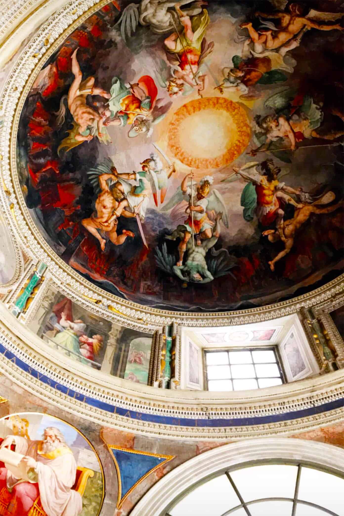 Our Weekend In Rome and Naples -- lots of travel recommendations on the best restaurants and what to eat, things to do, and where to stay in Roma. | Gimme Some Oven #rome #italy #travel #tips #restaurants Vatican Museum Art in Rome