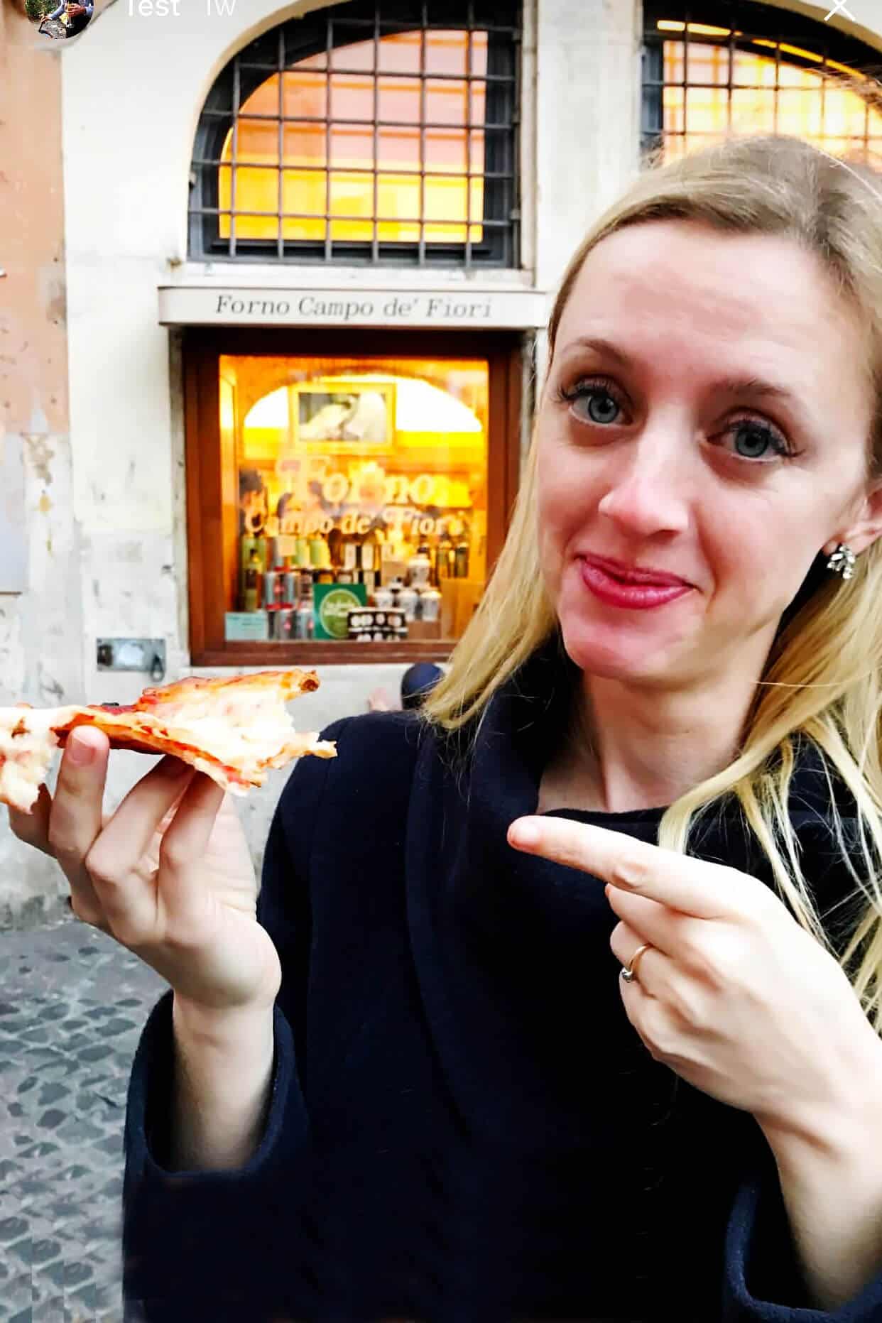 Our Weekend In Rome and Naples -- lots of travel recommendations on the best restaurants and what to eat, things to do, and where to stay in Roma. | Gimme Some Oven #rome #italy #travel #tips #restaurants Forno Campo de Fiori Pizza Bianca in Rome