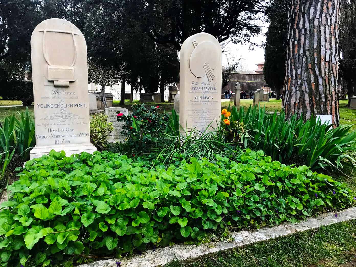 Our Weekend In Rome and Naples -- lots of travel recommendations on the best restaurants and what to eat, things to do, and where to stay in Roma. | Gimme Some Oven #rome #italy #travel #tips #restaurants John Keats' Grave in Rome