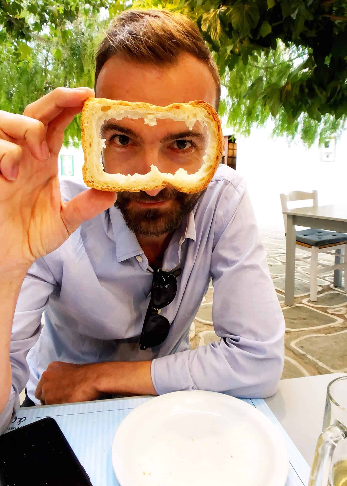 The Gimme Some Oven travel guide for restaurants to eat, hotels to stay and places to visit in Santorini, Greece. | Gimme Some Oven #santorini #greece #travel #traveltips #europe #vacation #islands #hotel #restaurant Dinner in Folegandros, Greece