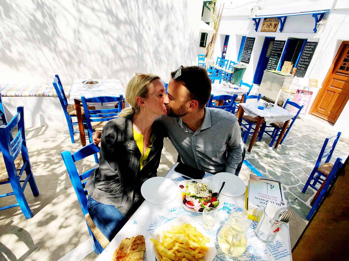 The Gimme Some Oven travel guide for restaurants to eat, hotels to stay and places to visit in Santorini, Greece. | Gimme Some Oven #santorini #greece #travel #traveltips #europe #vacation #islands #hotel #restaurant Lunch in Folegandros, Greece
