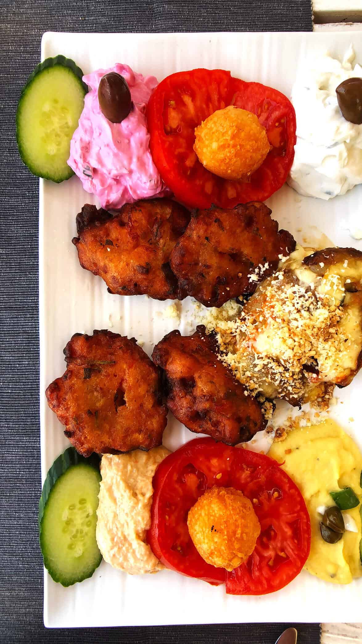 The Gimme Some Oven travel guide for restaurants to eat, hotels to stay and places to visit in Santorini, Greece. | Gimme Some Oven #santorini #greece #travel #traveltips #europe #vacation #islands #hotel #restaurant Appetizers in Santorini, Greece