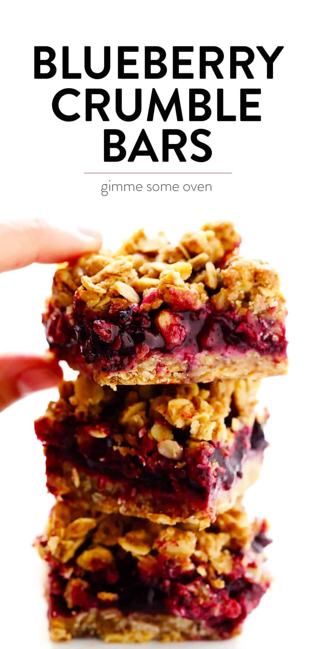 LOVE these blueberry crumble bars! They are easy to make, made with a buttery oatmeal crumble, and the most irresistible blueberry filling. The perfect summer dessert recipe! | Gimme Some Oven #blueberry #crumble #summer #dessert #recipe #oatmeal Blueberry Crumble Bars Recipe from Gimme Some Oven