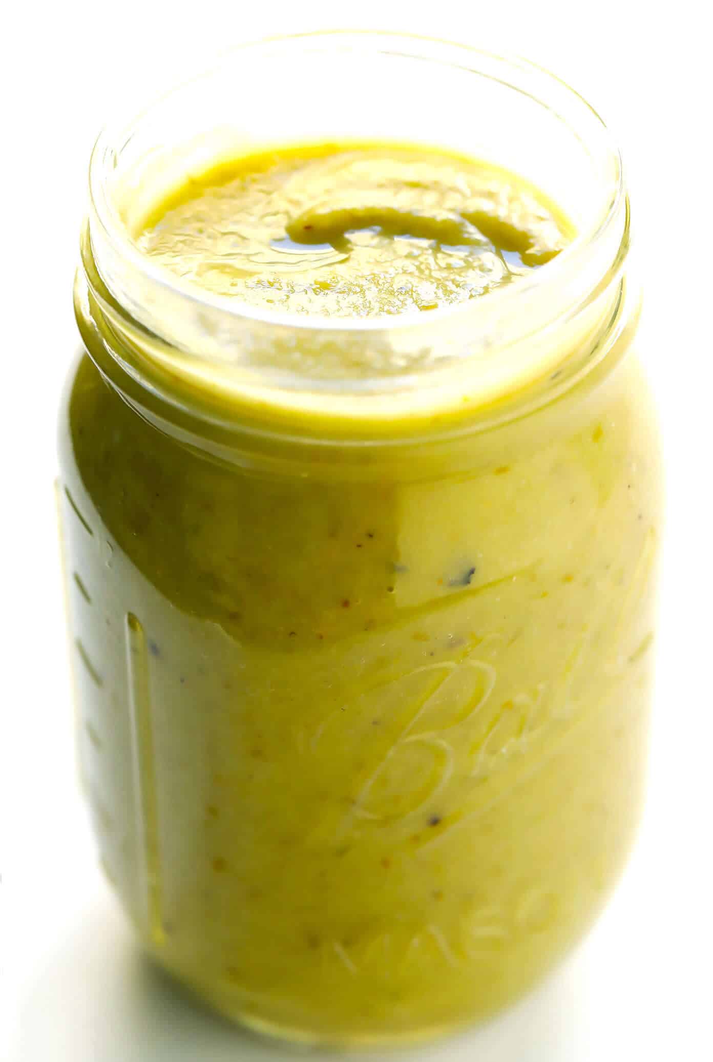 The BEST 15-Minute Green Enchilada Sauce recipe! It's quick and easy to make, naturally vegan, vegetarian and gluten-free, and made with lots and lots of (canned) green chiles. Perfect for chicken enchiladas verdes, chilaquiles, tacos, burritos, and other Mexican dinner favorites. Or feel free to just use it as a finishing sauce for chicken, steak, fish, roasted vegetables, or any other faves. | Gimme Some Oven #enchilada #sauce #chile #mexican #glutenfree #healthy #dinner #recipe Green Chile Enchilada Sauce Recipe