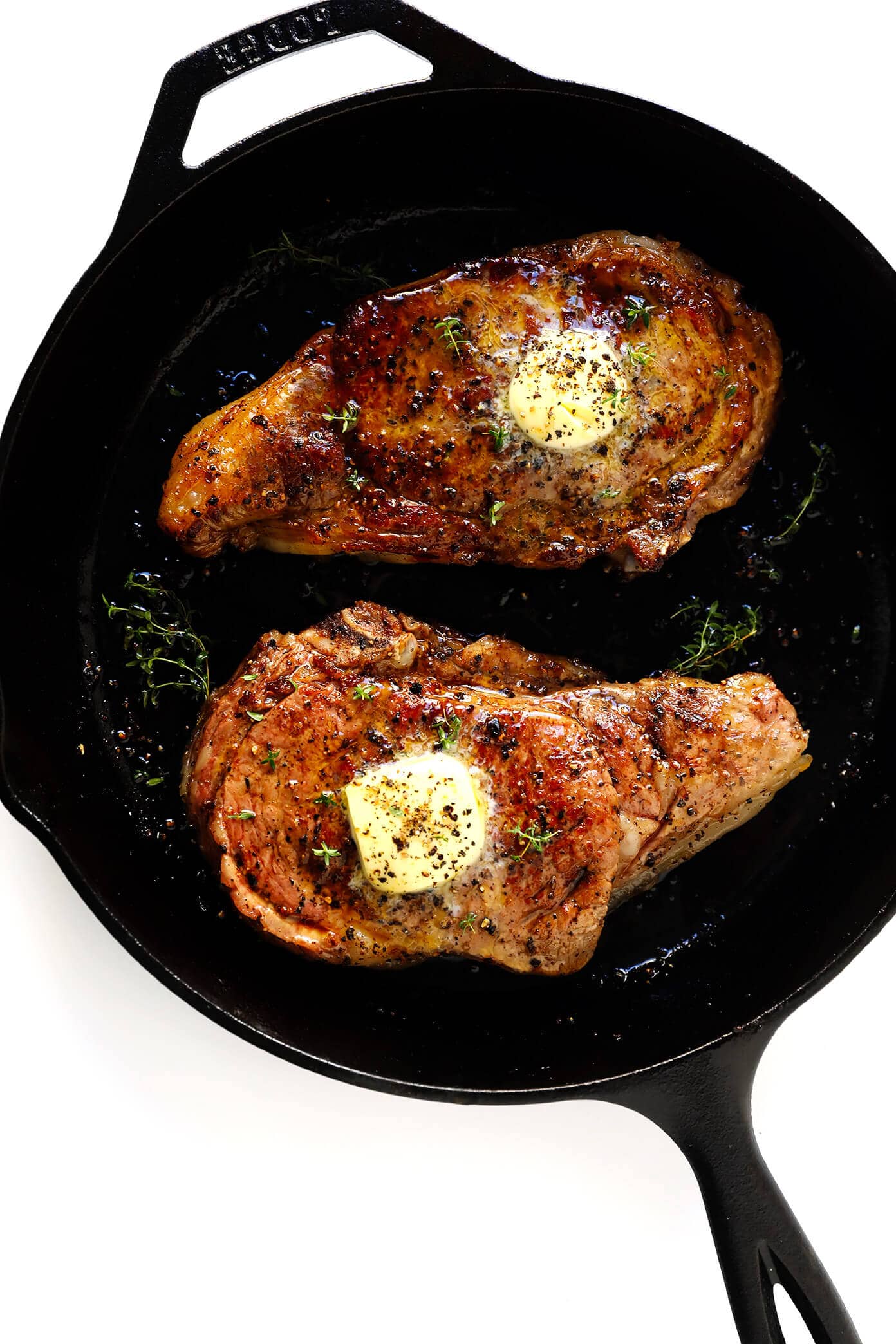 Learn how to cook steak in the oven with this simple tutorial and recipe! It's surprisingly easy to make baked (roasted) steak. Plus you can season it however you prefer, and cook it to your desired degree of doneness in the comfort of your kitchen. | Gimme Some Oven #steak #beef #baked #oven #roasted #dinner #recipe How To Cook Steak In The Oven Using A Cast-Iron Skillet
