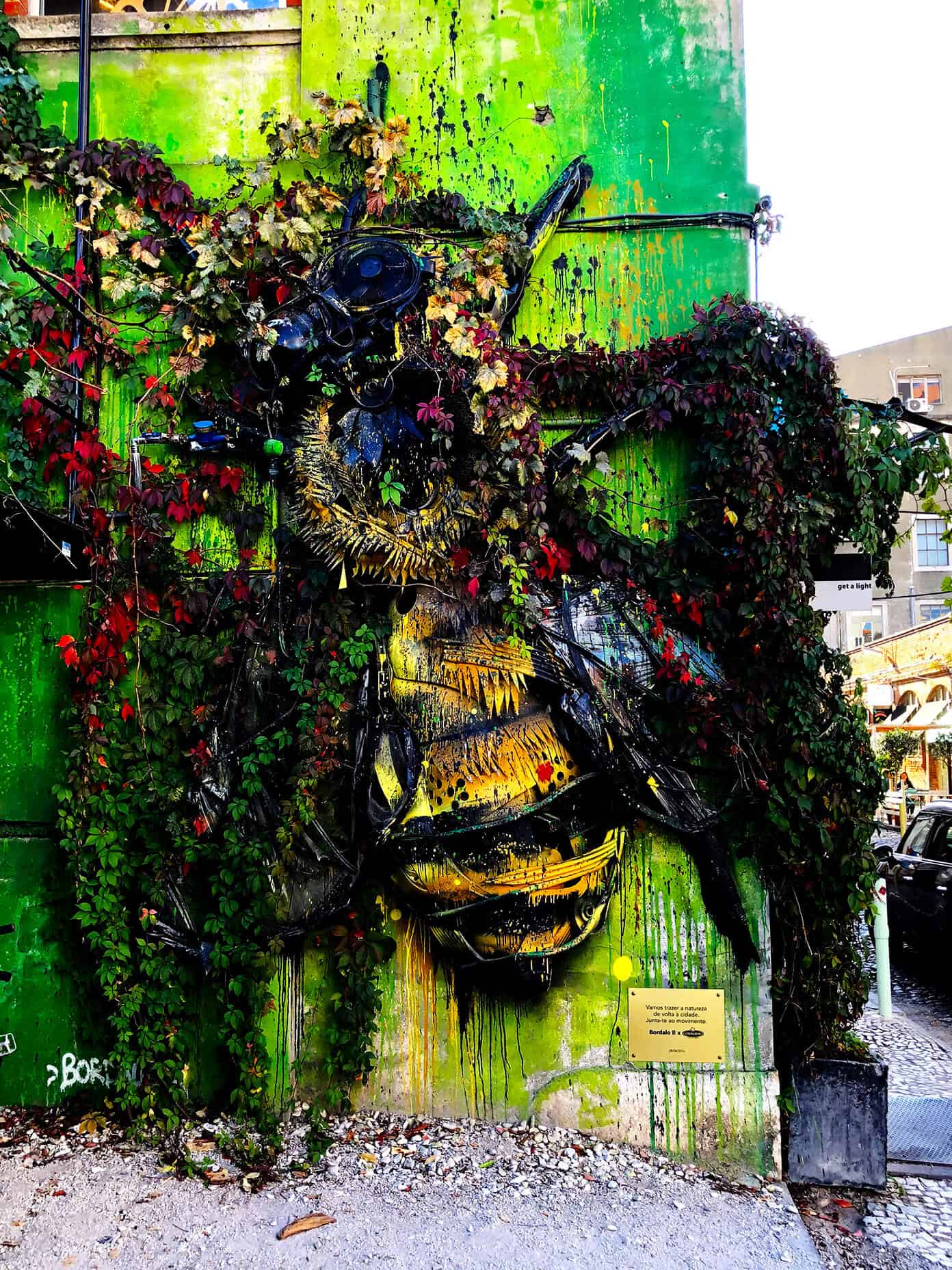 Weekend in Lisbon, Portugal -- all of our best recs on where to stay, eat and visit! | gimmesomeoven.com #travel #lisbon #portugal #traveltips LX Factory in Lisbon, Portugal