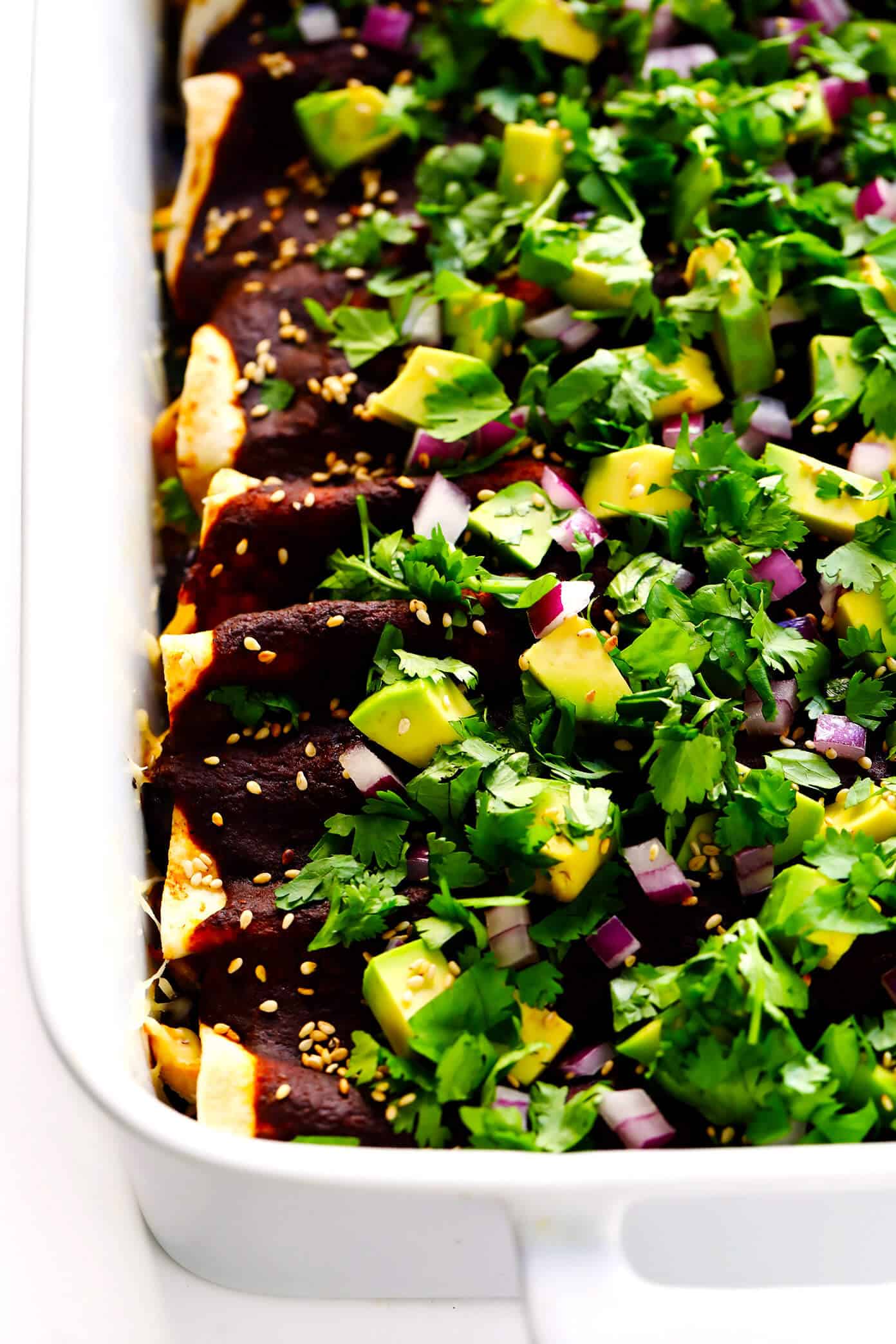 This 20-Minute Mole Sauce celebrates all of the delicious, savory and slightly sweet flavors of traditional Mexican mole. But thanks to a few simple shortcuts, it's made in just a fraction of the time. Perfect for making enchiladas, tacos, nachos, chicken, veggies, roasted poblano peppers...or a thousand other possibilities. Tips included too for how to make this recipe gluten-free. | Gimme Some Oven #mexican #mole #sauce #vegan #vegetarian #dinner #glutenfree #healthy Chicken Mole Enchiladas Recipe