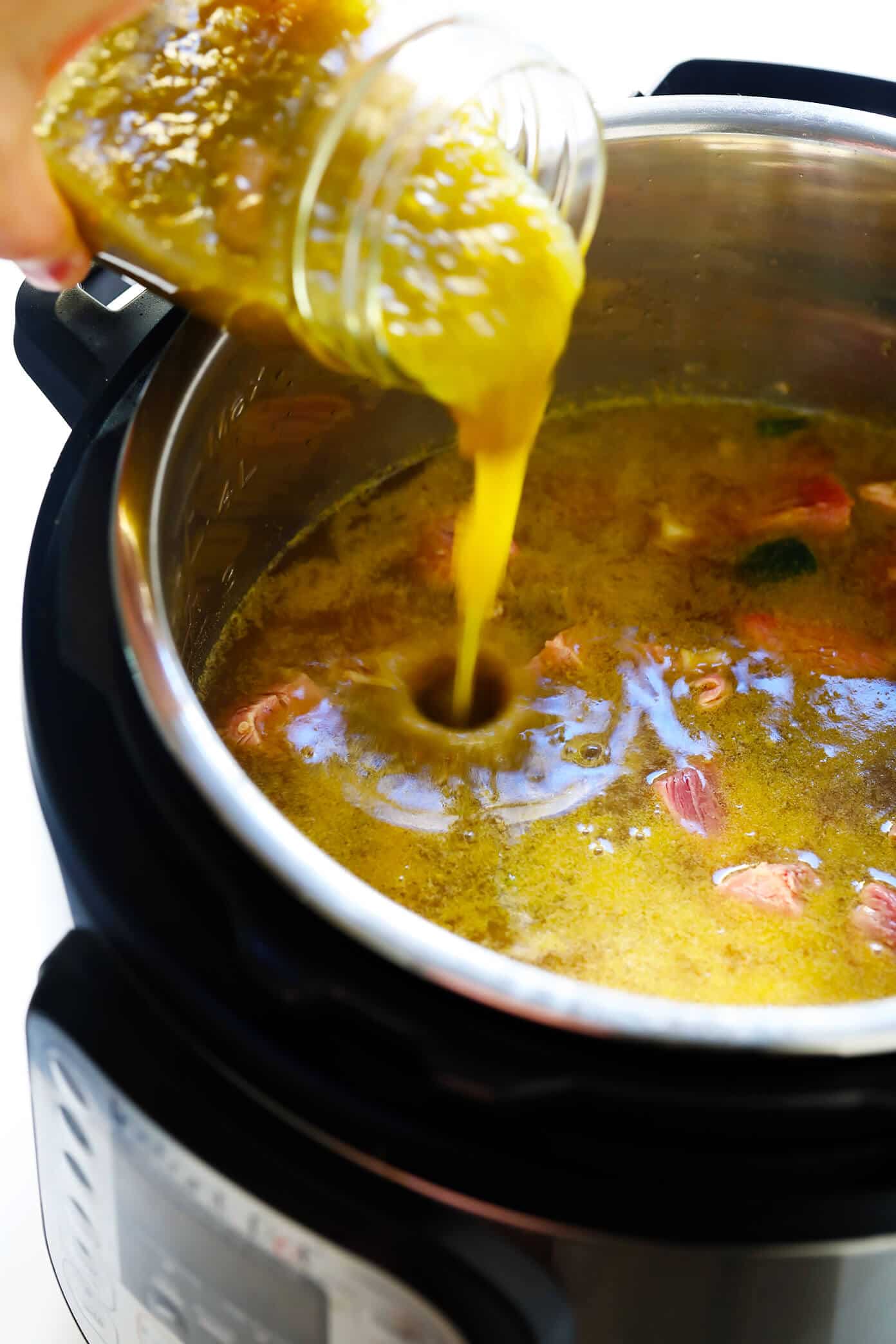 LOVE this Salsa Verde Steak Soup recipe!! It's easy to make in the Instant Pot, Crock-Pot or on the stovetop. It's full of tender beef, potatoes, poblano, and loaded up with lots of favorite toppings. And it is so cozy and delicious. | Gimme Some Oven #soup #mexican #beef #avocado #glutenfree #stew #instantpot #pressurecooker #slowcooker #crockpot #dinner How To Make Salsa Verde Steak Soup In The Instant Pot