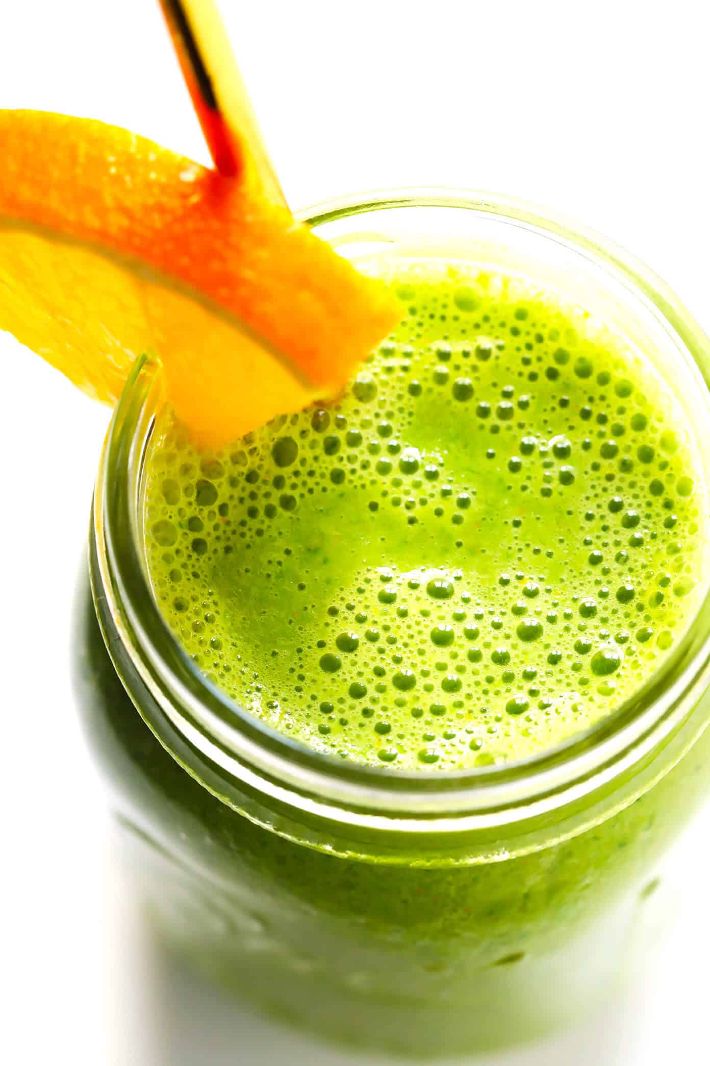 This Green "Julius" Smoothie is inspired by the classic creamy orange smoothie we love, but made with fresh and healthy ingredients and a big handful of spinach. | gimmesomeoven.com #green #smoothie #orange #healthy #glutenfree #healthy #breakfast Orange Julius Green Smoothie Ingredients