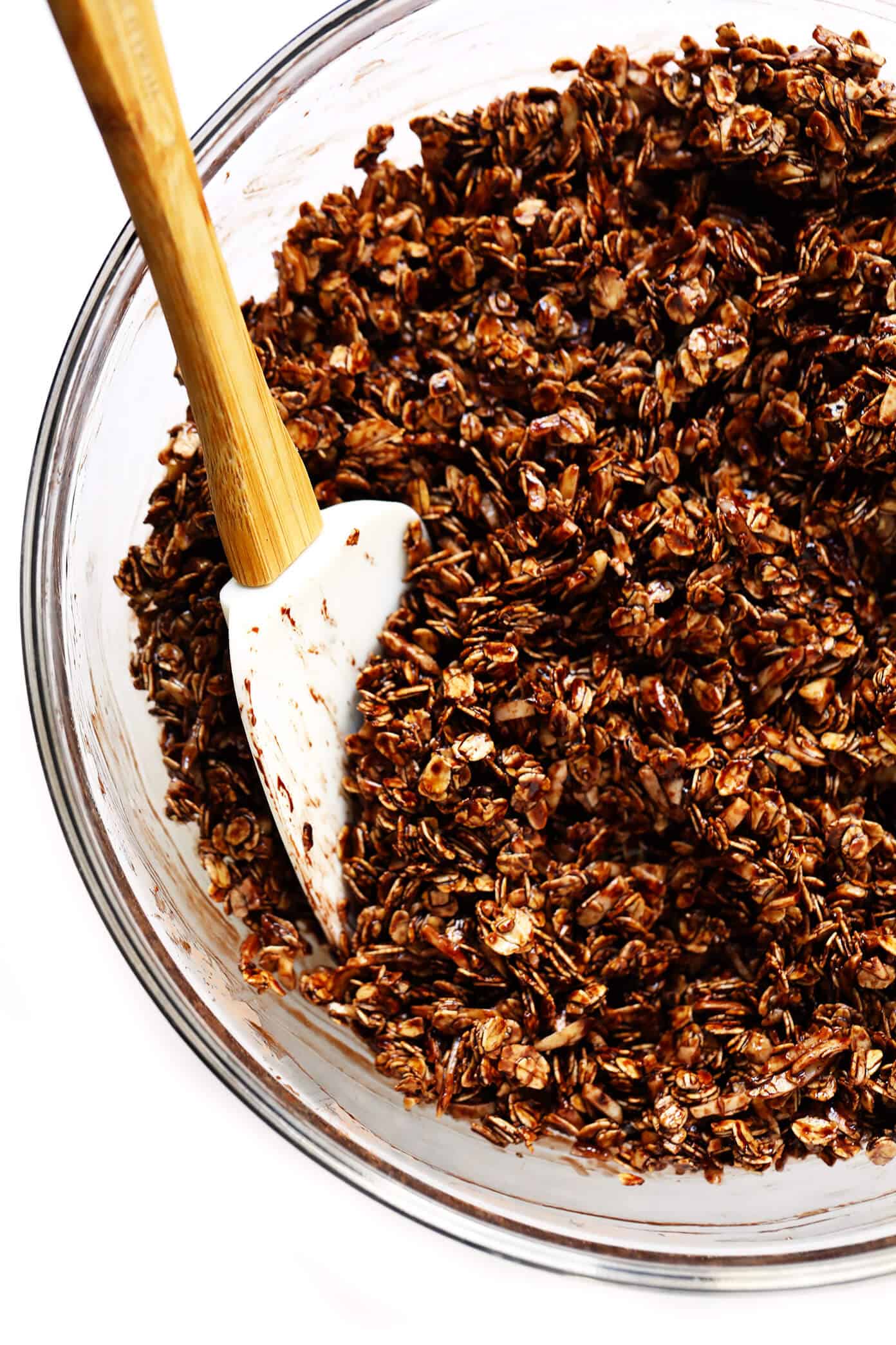 This Healthy Chocolate Granola recipe is super-easy to make, naturally sweetened with honey or maple syrup, and soooo chocolatey and delicious. | gimmesomeoven.com #chocolate #granola #healthy #breakfast #snack #dessert #recipe #glutenfree #vegan Healthy Chocolate Granola Ingredients