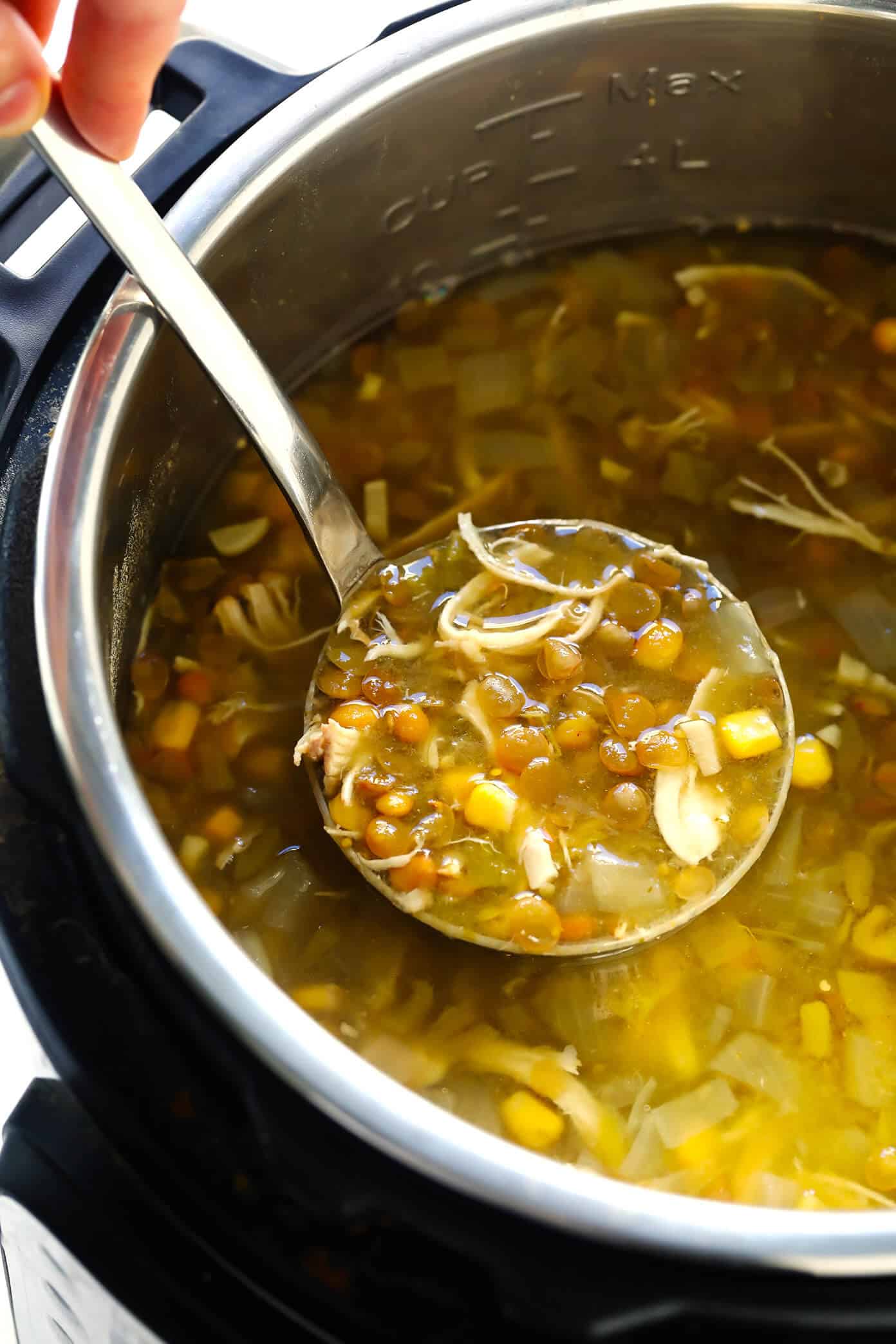 This Mexican Chicken Lentil Soup recipe is made with the most delicious zesty flavors, it's a great meal prep or freezer meal, and it's easy to make in either the Instant Pot, Crock-Pot or on the stovetop. | gimmesomeoven.com #chicken #lentil #soup #mexican #chili #glutenfree #mealprep #freezermeals #dinner #healthy Mexican Lentil Chicken Soup in the Instant Pot