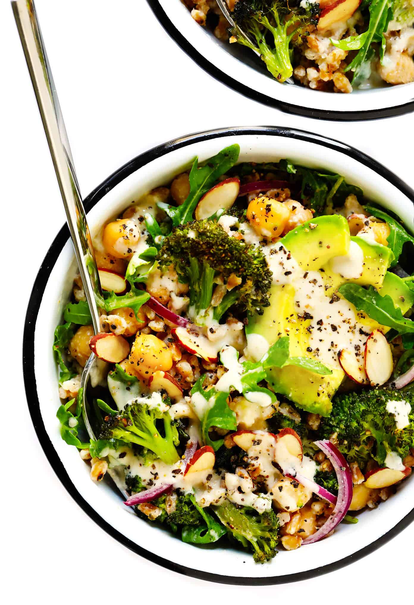 The BEST roasted broccoli recipe! Easy to make, perfectly tender and crispy, and crazy delicious. Plus, lots of suggestions for different seasonings and toppings to customize your own roast broccoli! | gimmesomeoven.com #broccoli #healthy #vegetable #glutenfree #vegan #vegetarian #side #howto Roasted Broccoli and Farro Salad