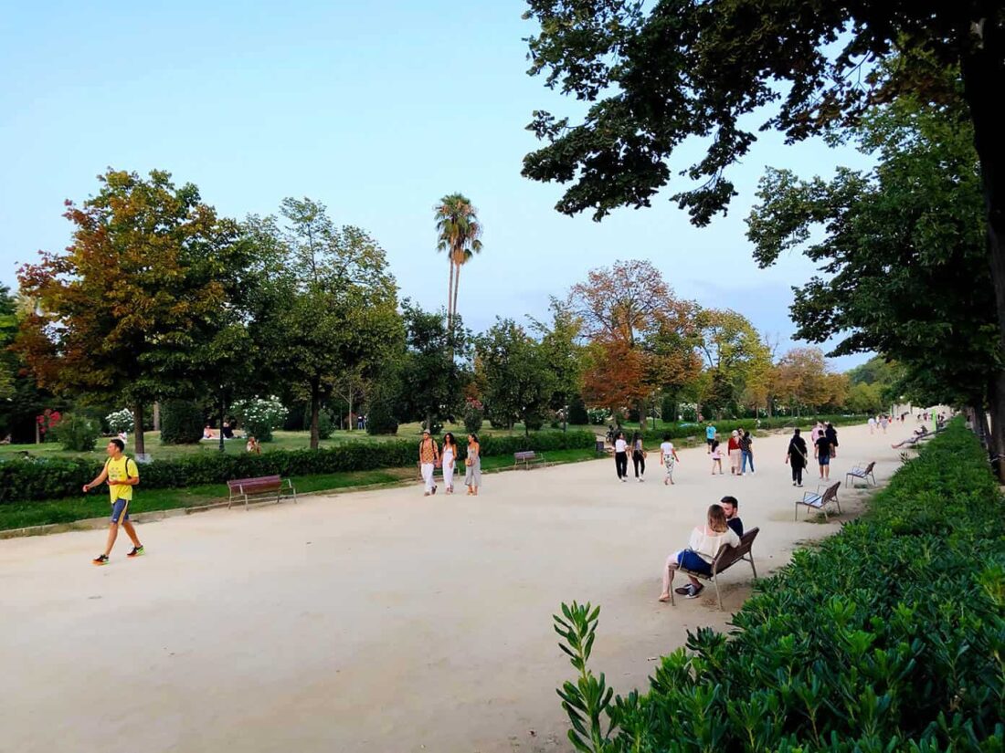Day In The Life In Barcelona | Gimme Some Oven Ciutadella Park Barcelona