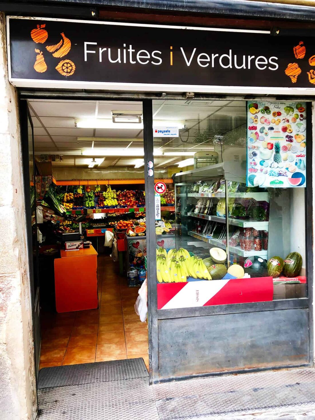 Day In The Life In Barcelona | Gimme Some Oven Fruiteria Barcelona