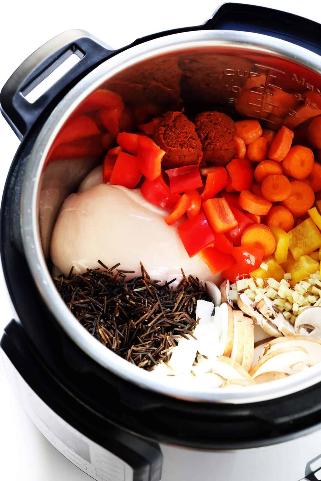 This Thai Chicken Wild Rice recipe is made with lots of veggies and the yummiest coconut ginger Thai curry broth. Plus it's ultra-easy to make in the Instant Pot, Crock-Pot or on the stovetop! | gimmesomeoven.com #chicken #soup #thai #curry #healthy #glutenfree #dinner #mealprep #pressurecooker #slowcooker Thai Curry Wild Rice Soup Ingredients