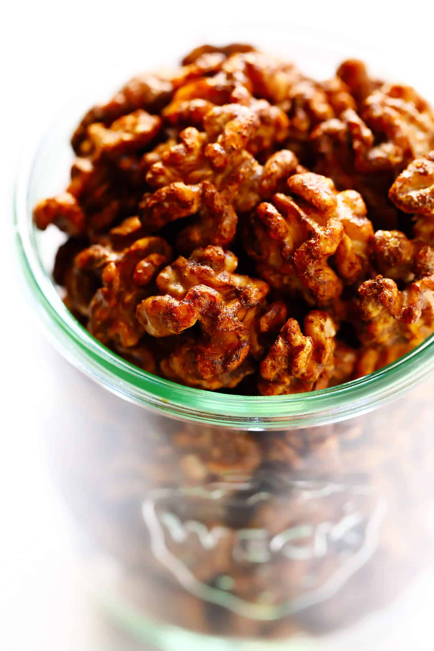 The BEST candied walnuts recipe -- lightly sweetened with a brown sugar cinnamon coating, easy to make in the oven, and irresistibly delicious. These candied nuts are perfect for adding to salads, sweet potatoes, trail mix, or popping plain as a snack! | gimmesomeoven.com #candied #walnuts #nuts #dessert #holiday #gift #diy DIY Edible Gift -- Candied Nuts (Walnuts or Pecans)