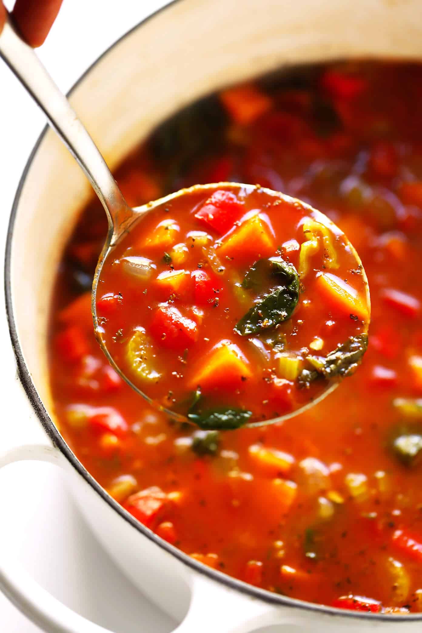This delicious vegetable soup recipe is made with an Italian tomato-herb broth and your choice of veggies. It's easy to make in the Instant Pot, Crockpot or on the stovetop...and so healthy and and delicious! | gimmesomeoven.com #vegetable #soup #healthy #vegan #glutenfree #italian #mealprep #freezermeal Vegetable Soup Recipe