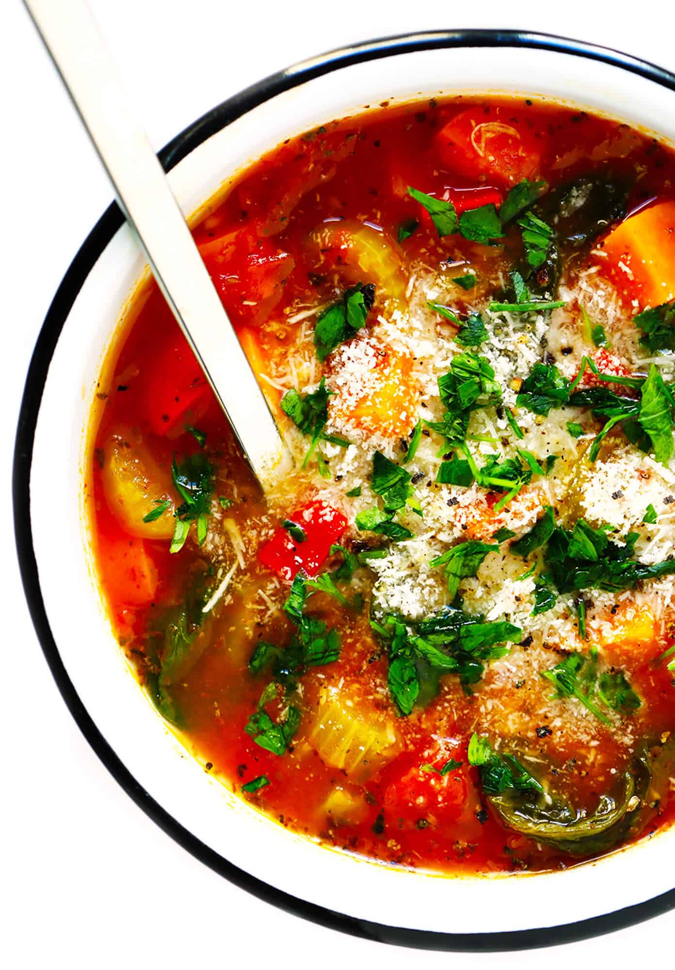 This delicious vegetable soup recipe is made with an Italian tomato-herb broth and your choice of veggies. It's easy to make in the Instant Pot, Crockpot or on the stovetop...and so healthy and and delicious! | gimmesomeoven.com #vegetable #soup #healthy #vegan #glutenfree #italian #mealprep #freezermeal Vegetable Soup