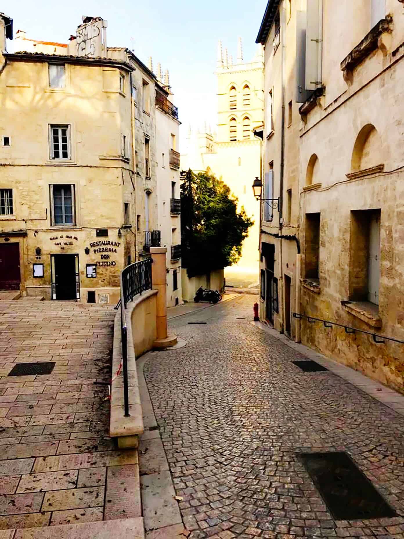 Our Life In Barcelona | January 2020 | gimmesomeoven.com #expats #spain #barcelona Montepellier France