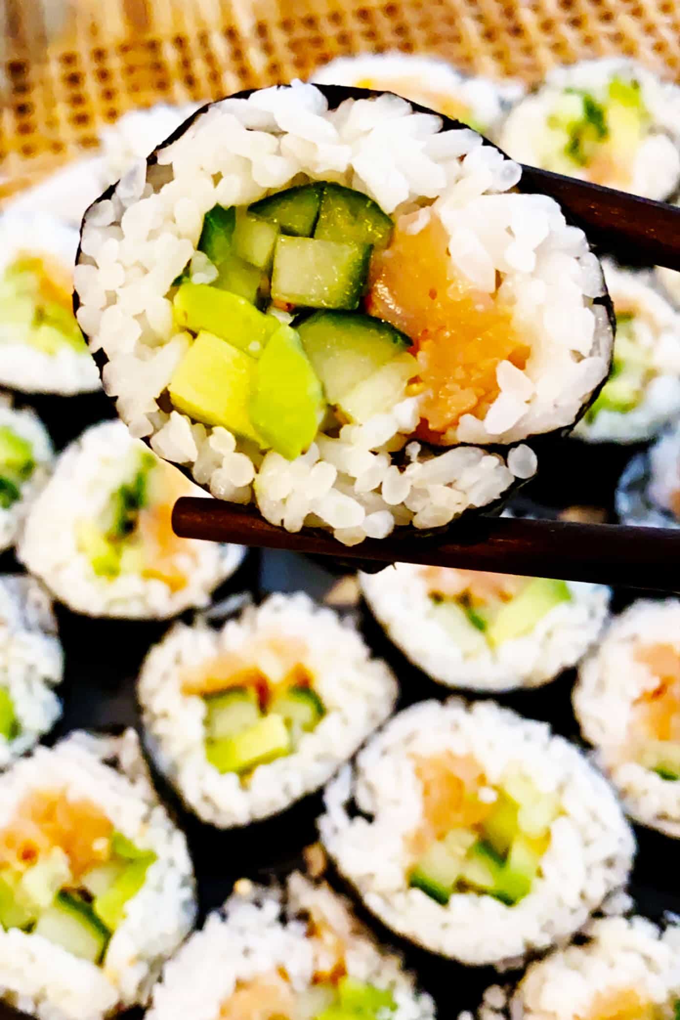 An update on life currently here in Barcelona, Spain. | gimmesomeoven.com DIY Maki Rolls for Sushi Sundays
