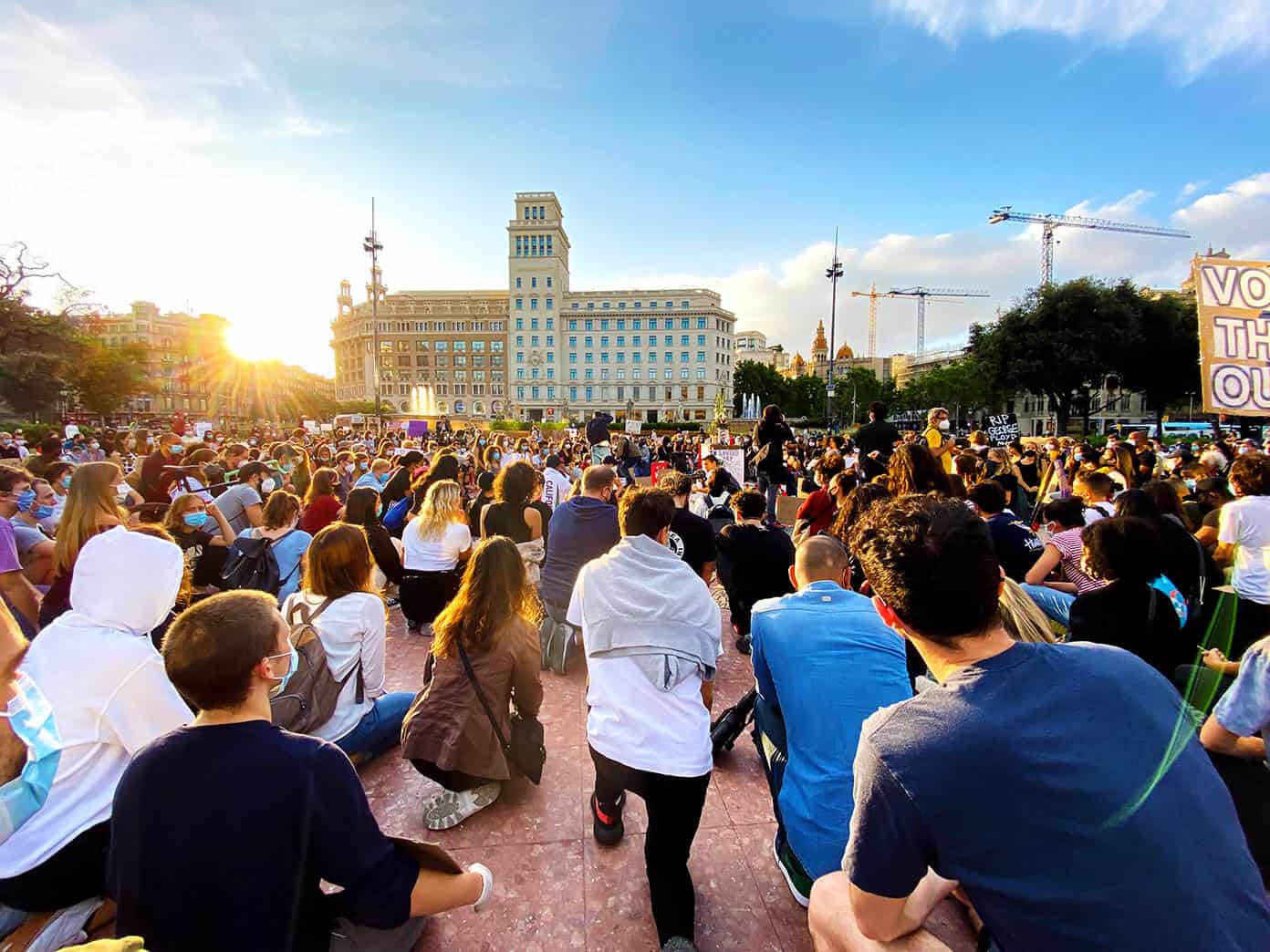 An update on life currently here in Barcelona, Spain. | gimmesomeoven.com Black Lives Matter Vigil in Barcelona